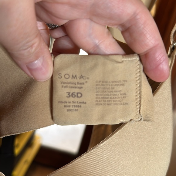 Soma VANISHING BACK Full Coverage Bra Beige Size 36D - Picture 8 of 10